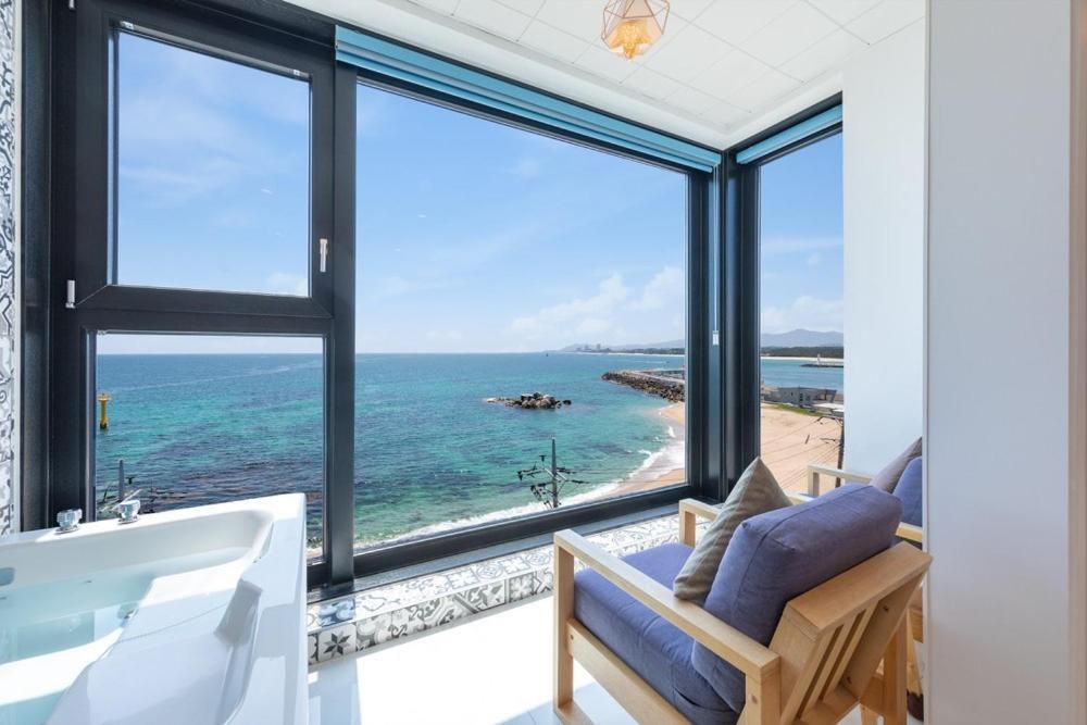 Gangneung Blanc Beach Pension Exterior foto